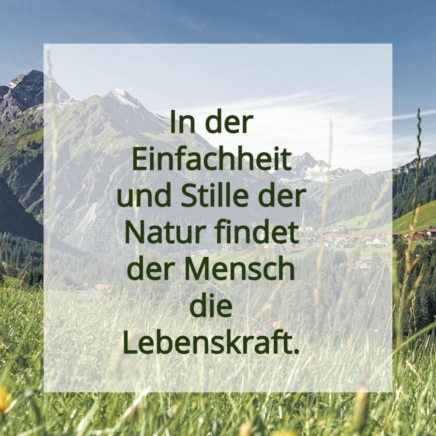Diese Einfache Unterkunft- Bergheimat Ist Nur Fuer Backpacker- Rucksacktouristen Und Radfahrer - Huettenfeeling Im Backpackerhoues- Ganz Einfach - Ganz Unkompliziert - Ganz Relaxd Villa Linthal Exterior photo